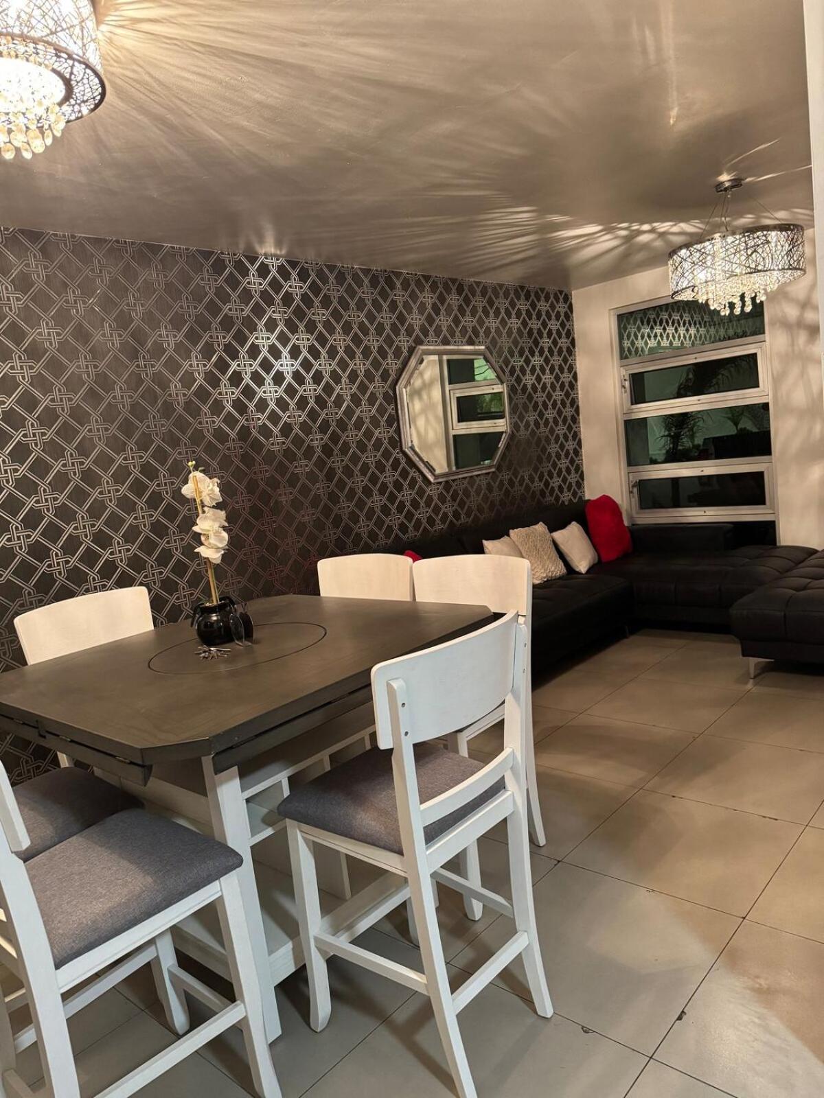 Casa Moderna Y Elegante En El Corazon De Ensenada! Villa Bagian luar foto